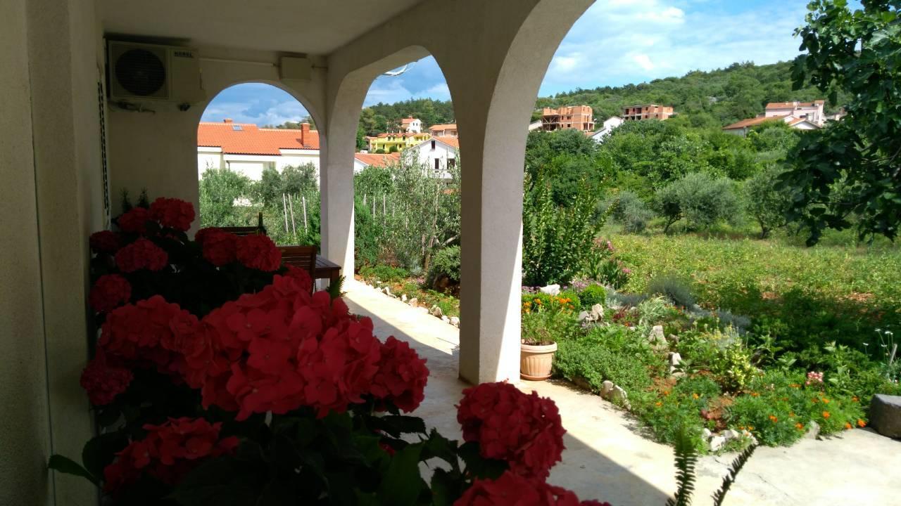 Appartement Megi1 à Vrbnik Extérieur photo